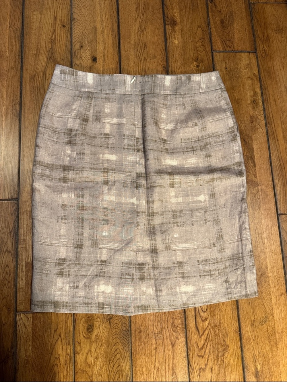 LOFT Taupe and Cream Plaid Pencil Skirt - Picture 4 of 6